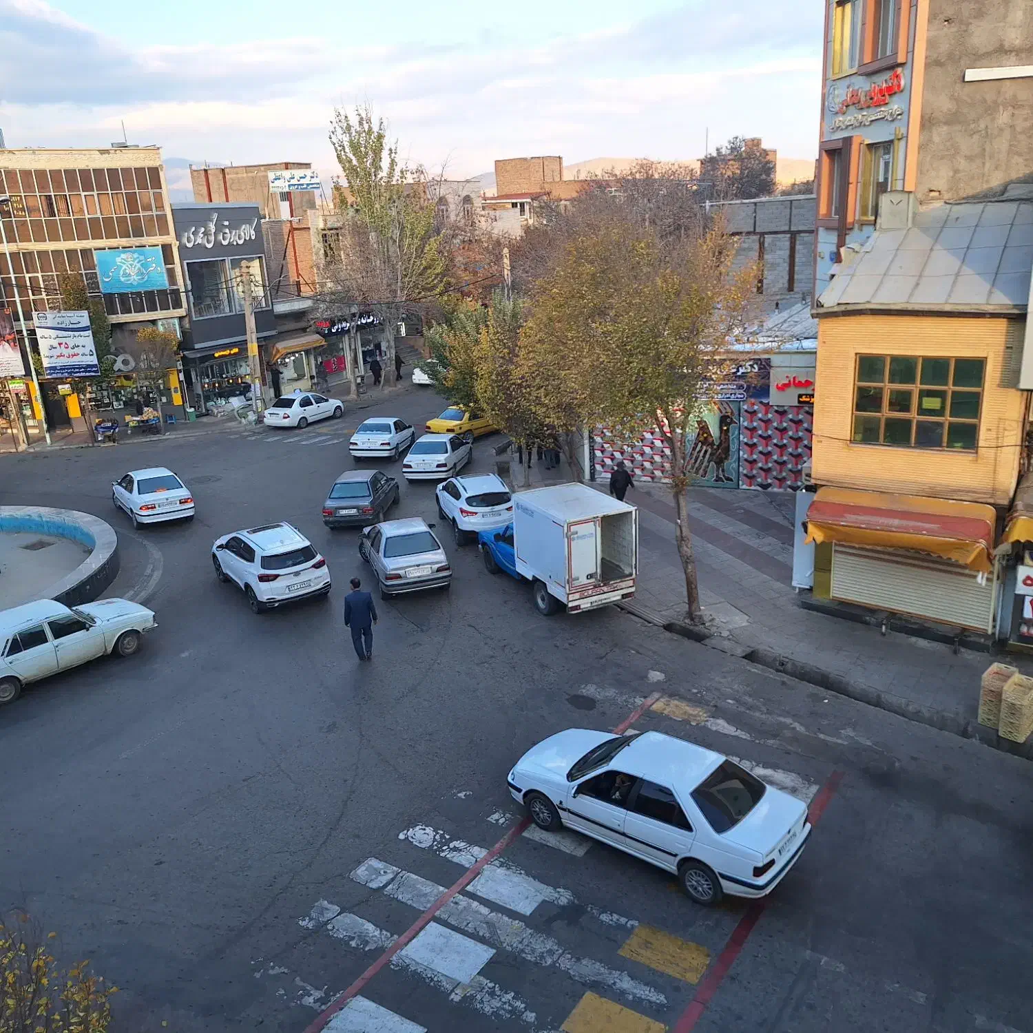 اجاره زیر زمین ۷۰ متری در میدان معلم|اجارهٔ مغازه و غرفه|اهر, |دیوار