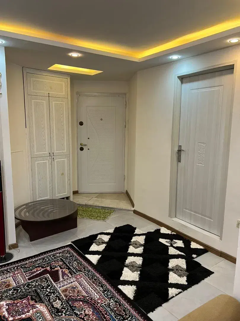 *سوئیت آپارتمان سیدرضی نزدیک به حاشیه معلم*|اجارهٔ کوتاه‌مدت آپارتمان و سوئیت|مشهد, سید رضی|دیوار