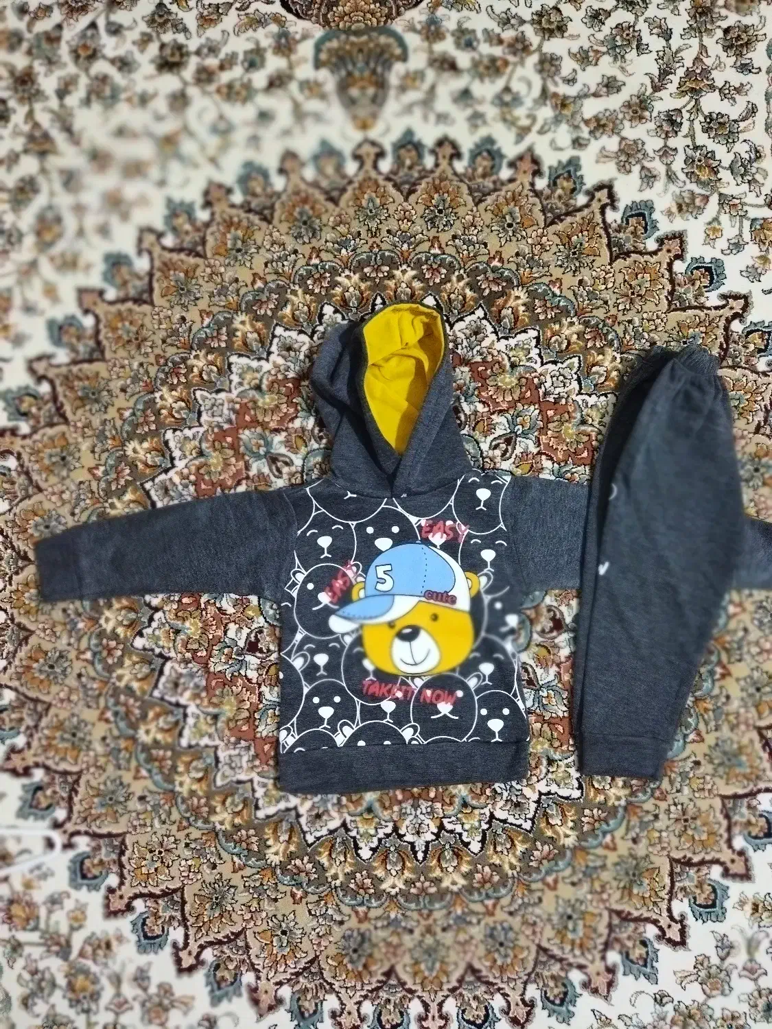 هودی شلوار گرم|کفش و لباس بچه|تایباد, |دیوار