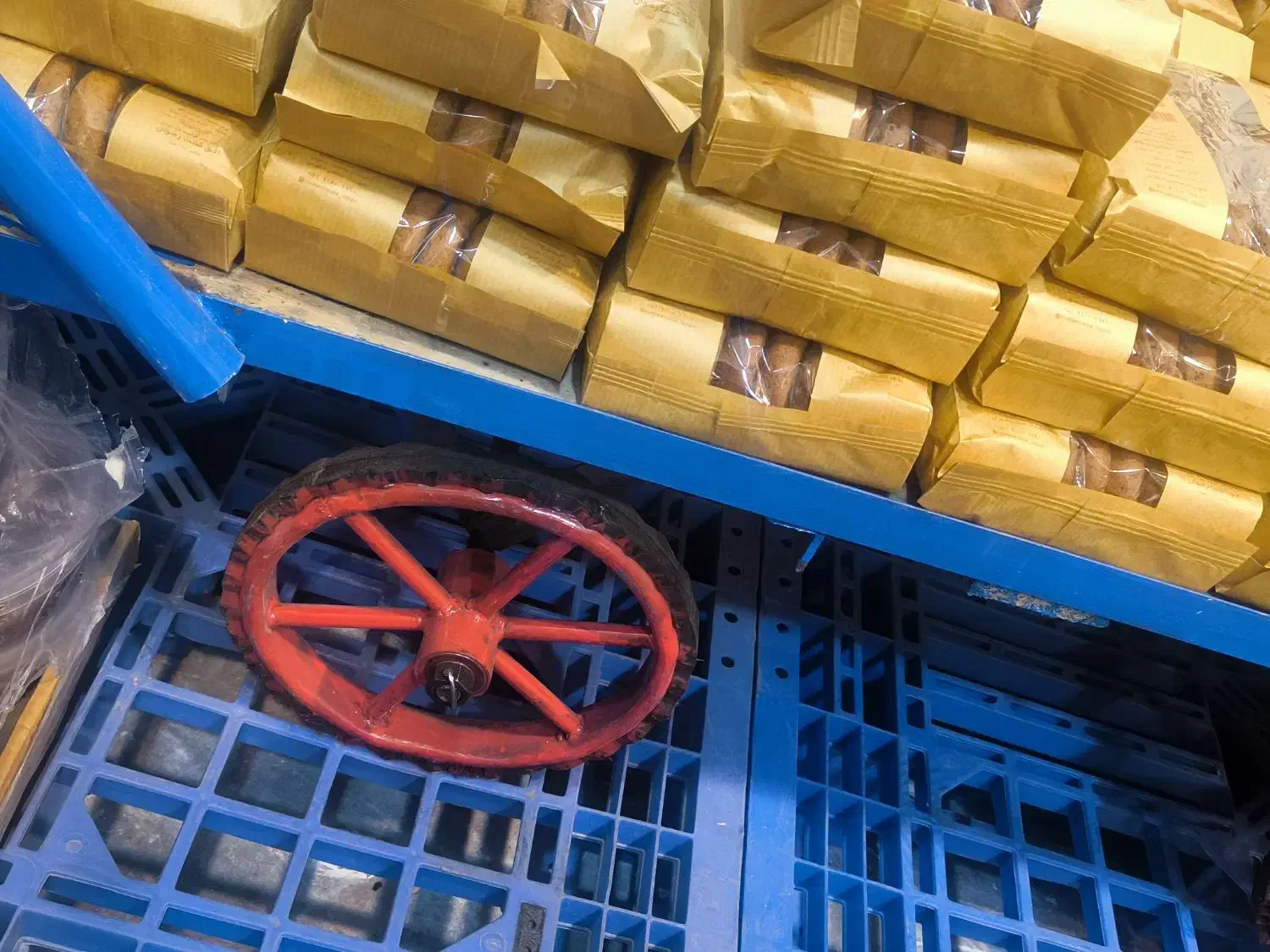 گاری ۶۰ در ۹۰|ابزارآلات|کرج, چهارصد دستگاه|دیوار