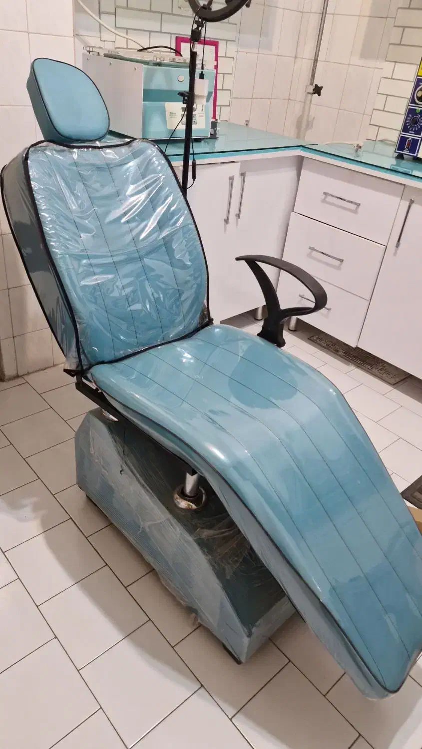 صندلی آرایشگری|صندلی و نیمکت|بندرعباس, |دیوار