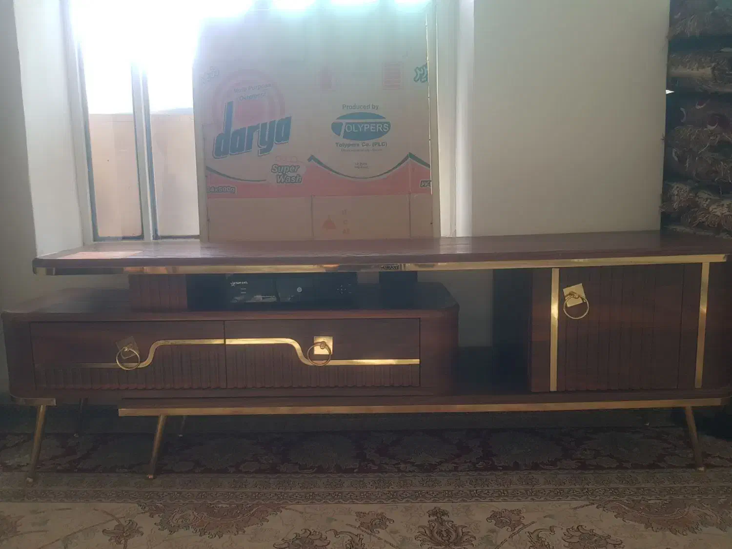 میز تلویزیون زیرتلویزیونی نو نو|میز تلویزیون|شیراز, کوشک میدان|دیوار