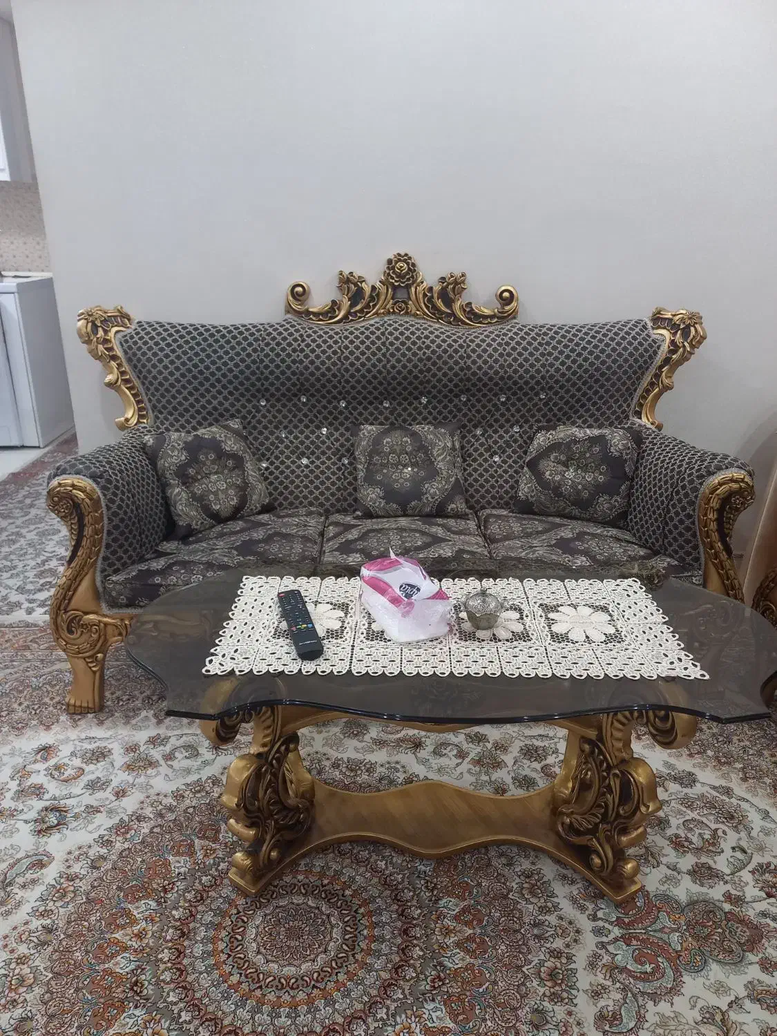 مبل کلاسیک ۷نفره شهریار|مبلمان خانگی و میز عسلی|وحیدیه, |دیوار