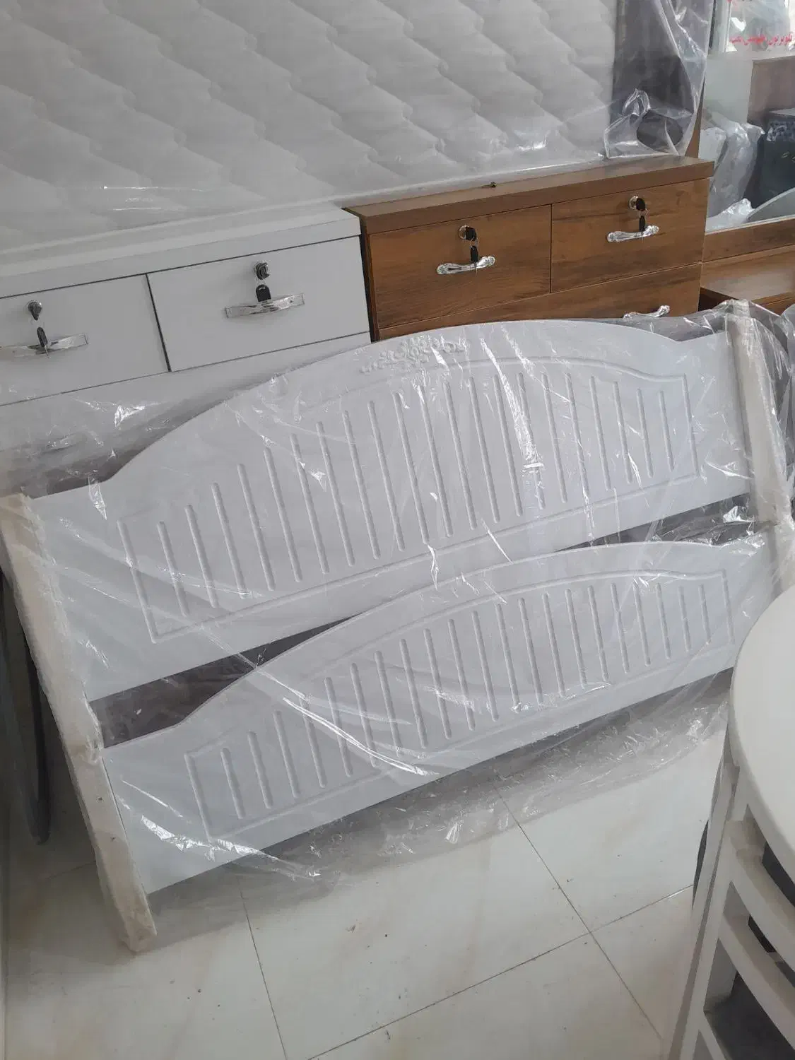 تخت های بارنگبندی با ارسال رایگان دربهشهر|تخت و سرویس خواب|بهشهر, |دیوار