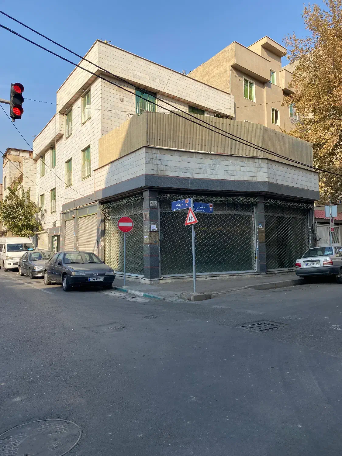 مزایده فروش دو باب مغازه ۷۴ و 36 متر زهتابی|فروش مغازه و غرفه|تهران, زهتابی|دیوار