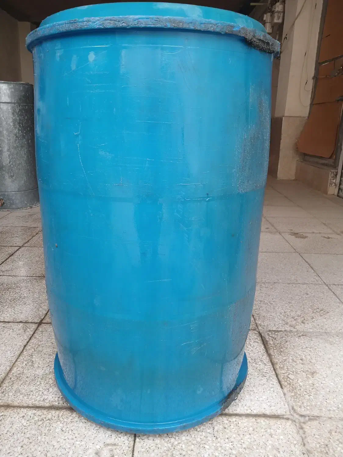 بشکه گالوانیزه شیرداروپلاستیکی|ظروف نگهدارنده، پلاستیکی، یک‌بارمصرف|کرمانشاه, |دیوار