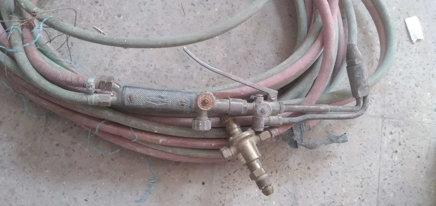 کپسول و تجهیزات برش کاری|ابزارآلات|اشتهارد, |دیوار