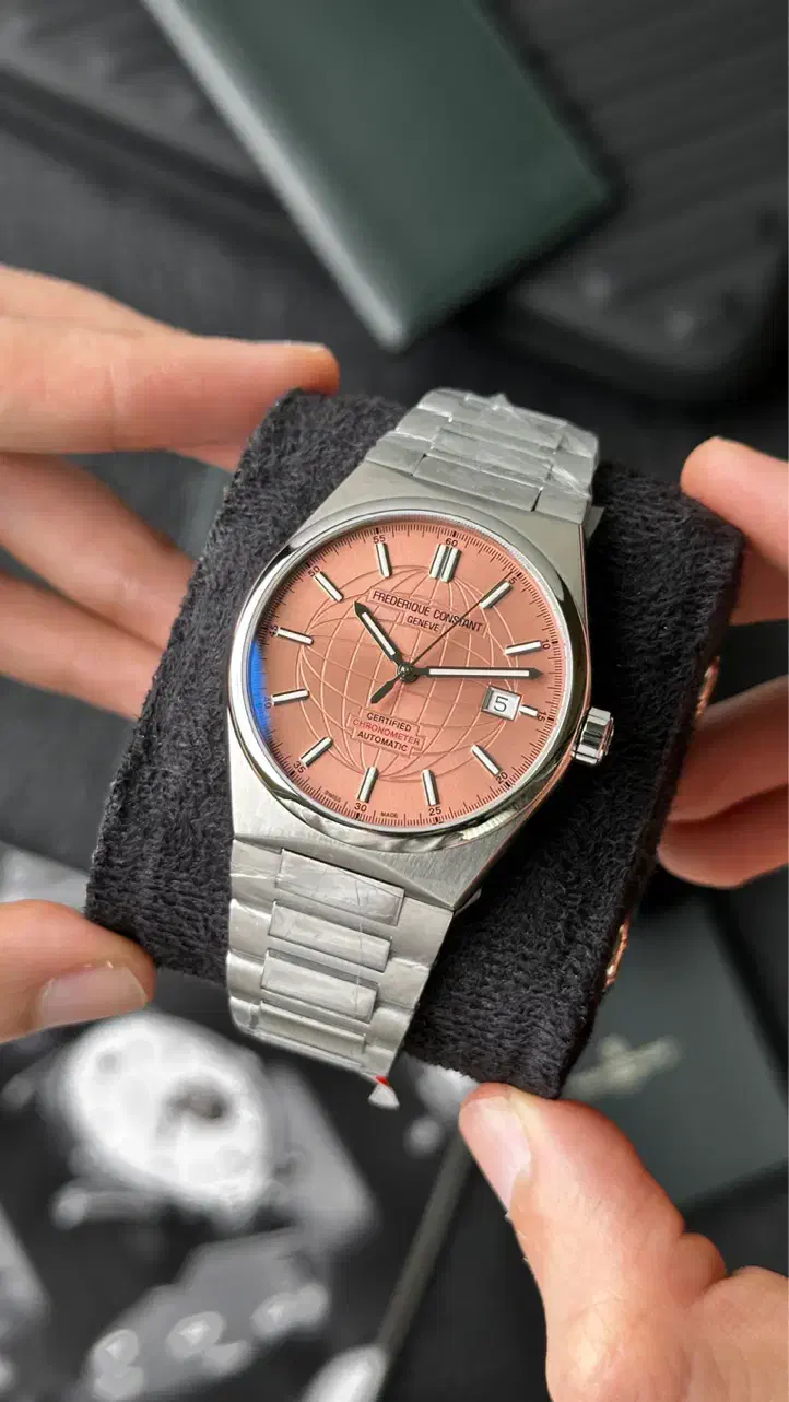 ساعت نو اتومات FREDERIQUE CONSTANT فردریک کنستانت|ساعت|تهران, زعفرانیه|دیوار