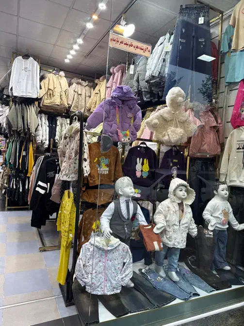 استخدام نیروی جوان خانوم جهت همکاری در فروشگاه|استخدام خدمات فروشگاه و رستوران|رشت, پیرسرا|دیوار