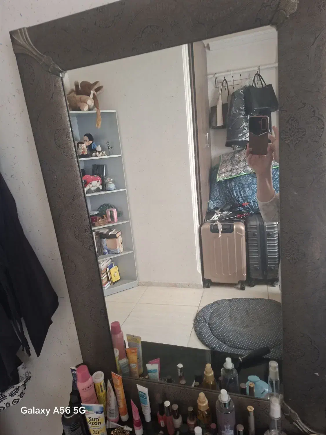 کنسول و یک کنجی|بوفه، ویترین، کنسول|رشت, جهاد|دیوار