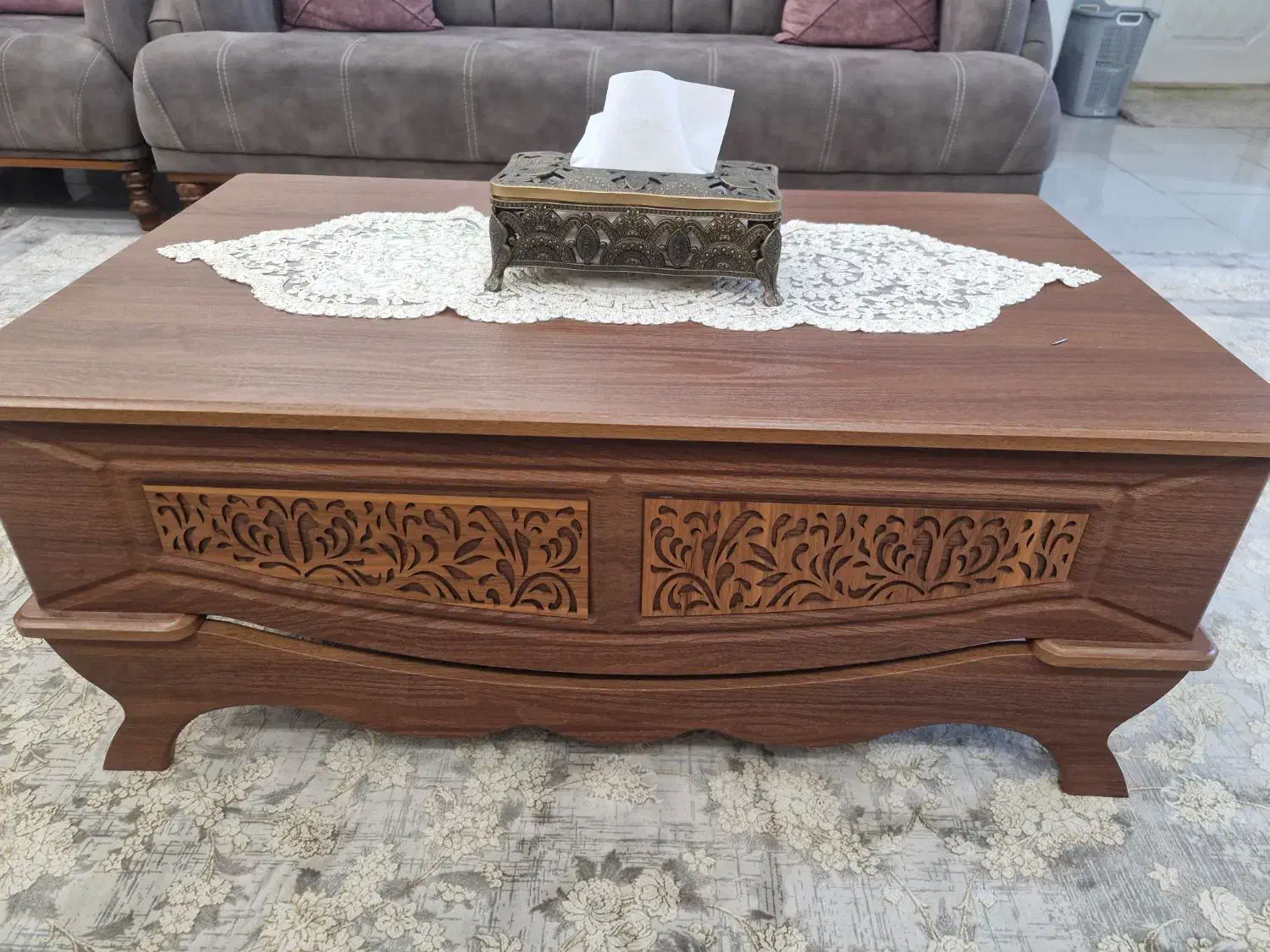 جلو مبلی ب همراه دو عسلی|مبلمان خانگی و میز عسلی|رشت, حسین آباد|دیوار