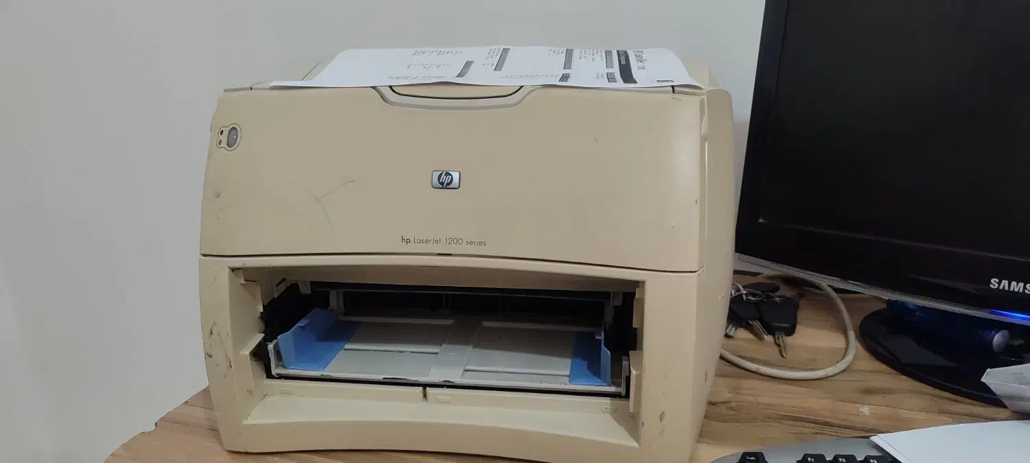 پرینتر لیزری hp1200|پرینتر، اسکنر، کپی، فکس|پرند, فاز ۶|دیوار