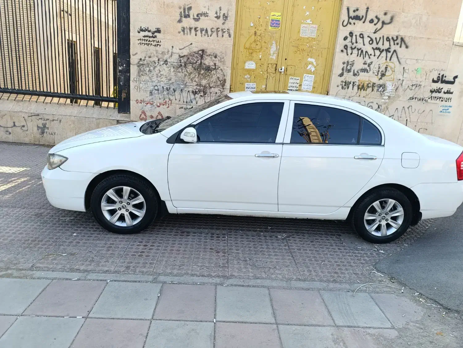 لیفان ۶۲۰|خودرو سواری و وانت|پرند, فاز ۴|دیوار