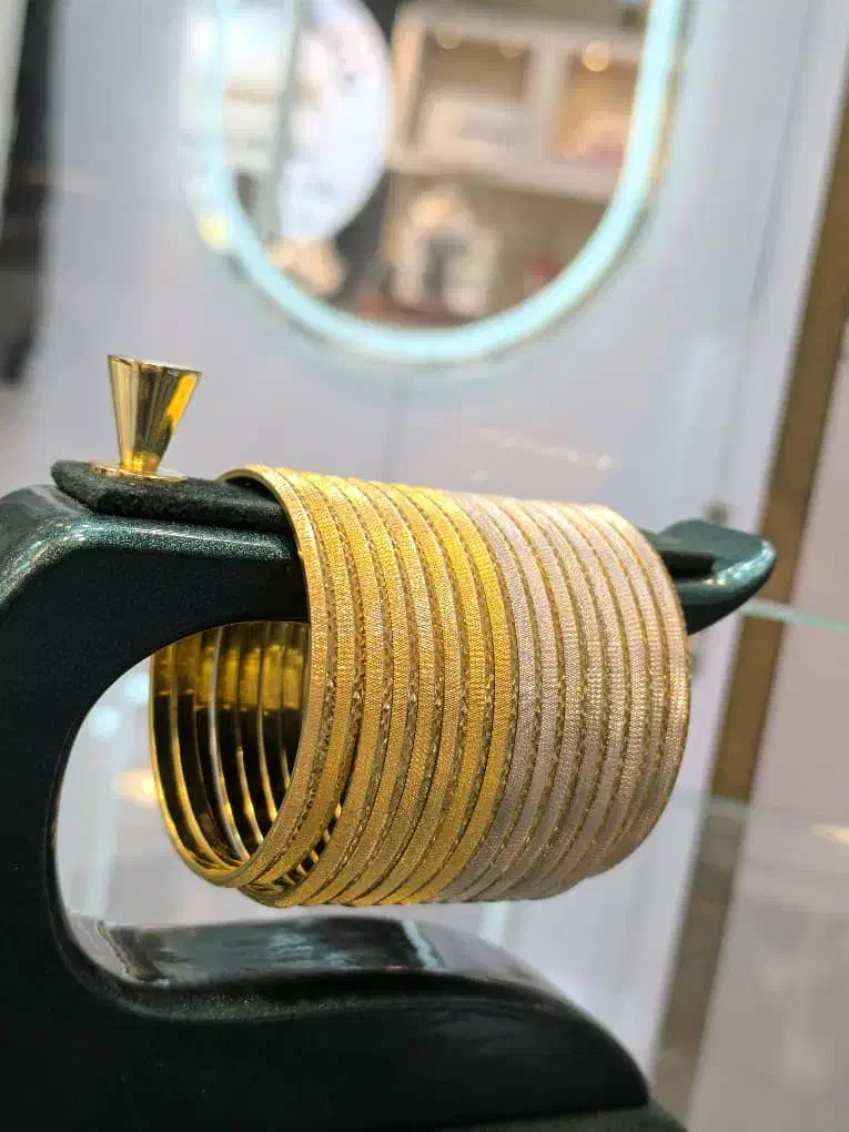 النگو طلا|جواهرات|شیراز, شاهچراغ|دیوار