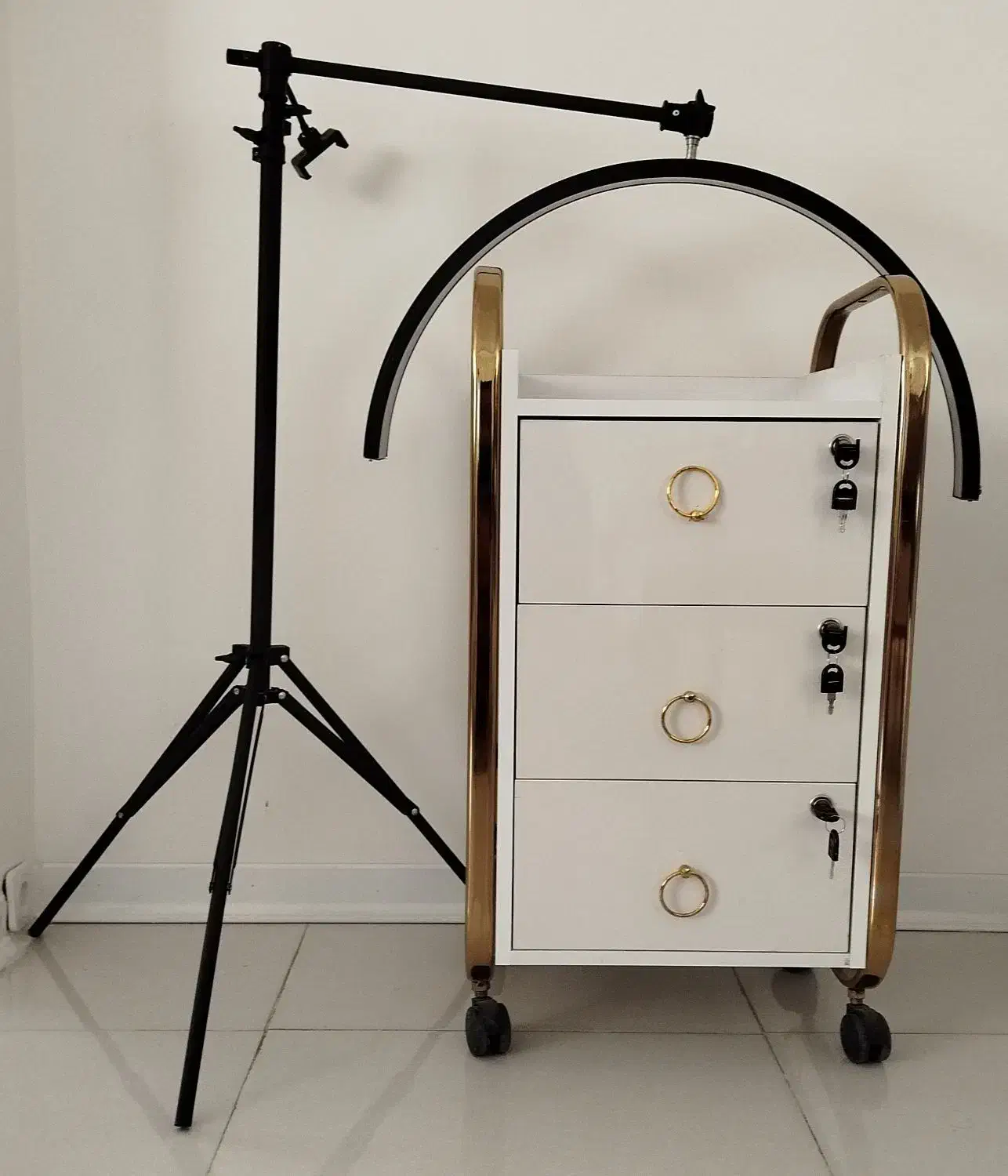 تجهیزات ارایشی|آرایشگاه و سالنهای زیبایی|کرج, شهرک یاس شمالی|دیوار