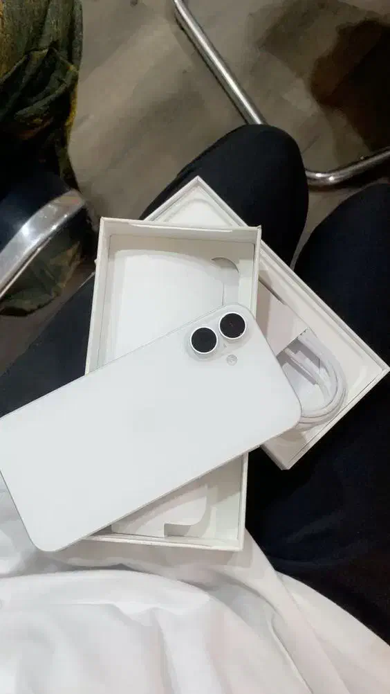 آیفون ۱۶نرمال نو|موبایل|شیروان (خراسان), |دیوار
