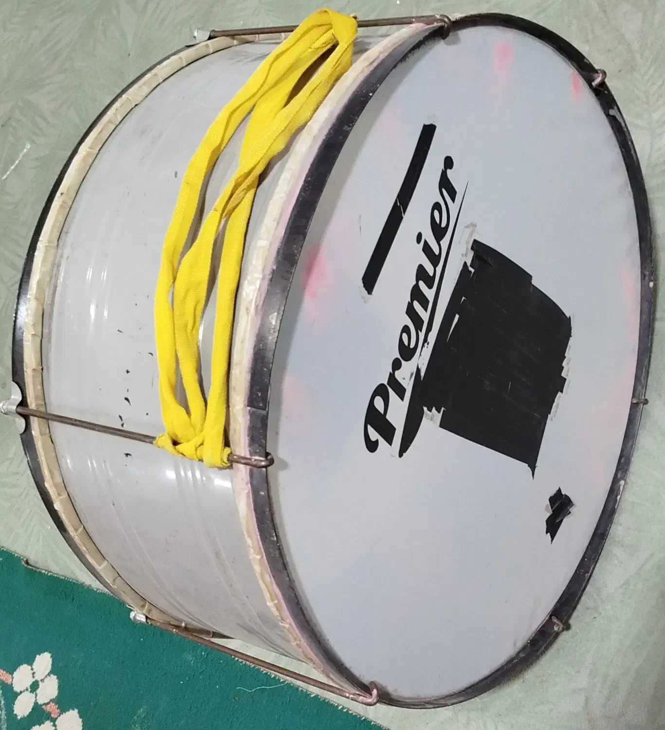 طبل سالم بدنه خط و خش|درام و پرکاشن|یاسوج, |دیوار