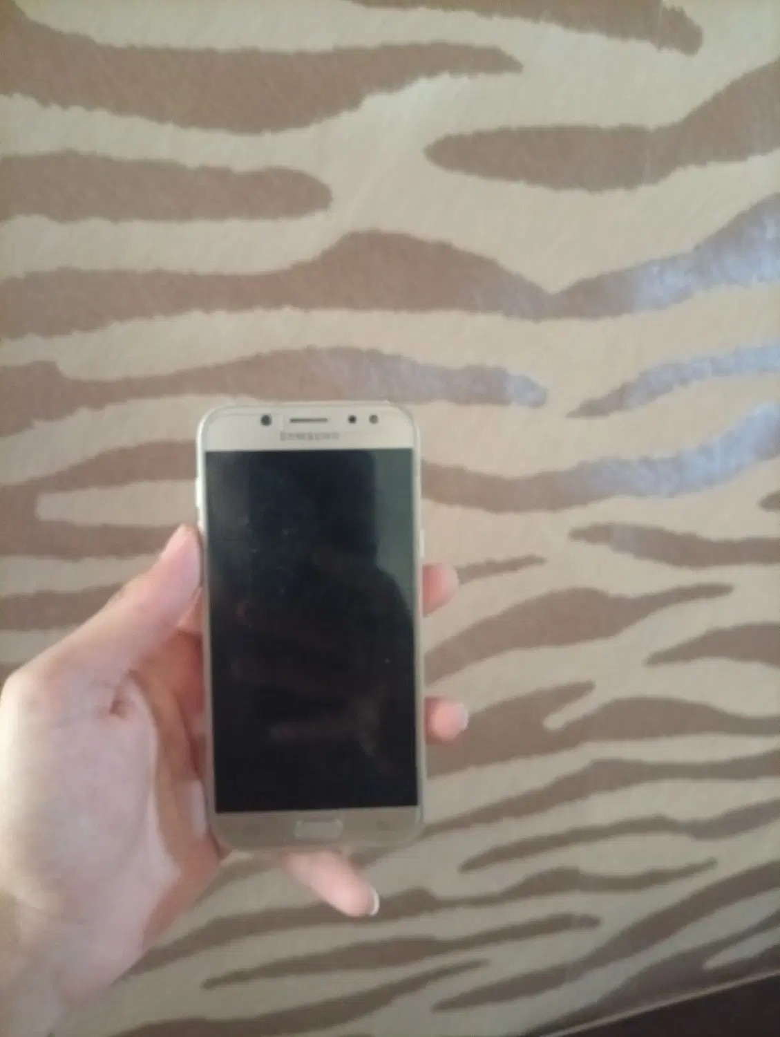 گوشی j5pro|موبایل|تهران, خاک سفید|دیوار