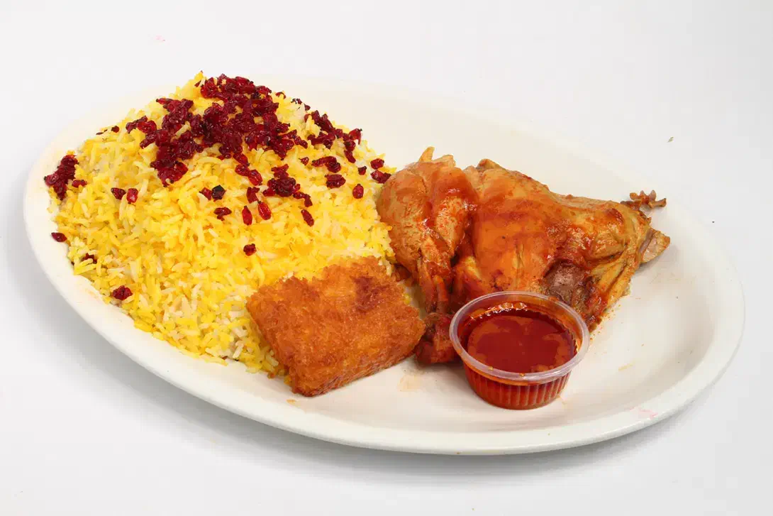 کمک آشپز و کارگر وارد تهیه غذا (فقط ناهاربازار)|استخدام خدمات فروشگاه و رستوران|تهران, علم و صنعت|دیوار