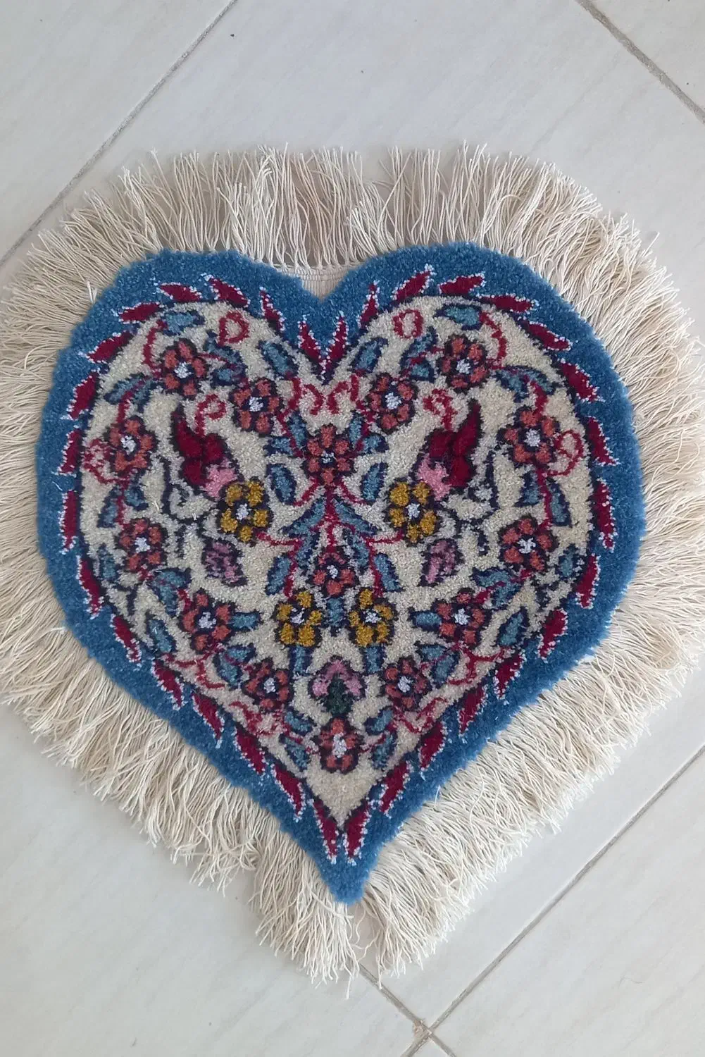زیرتلفنی دستبافت نایین طرح قلب|فرش|نائین, |دیوار