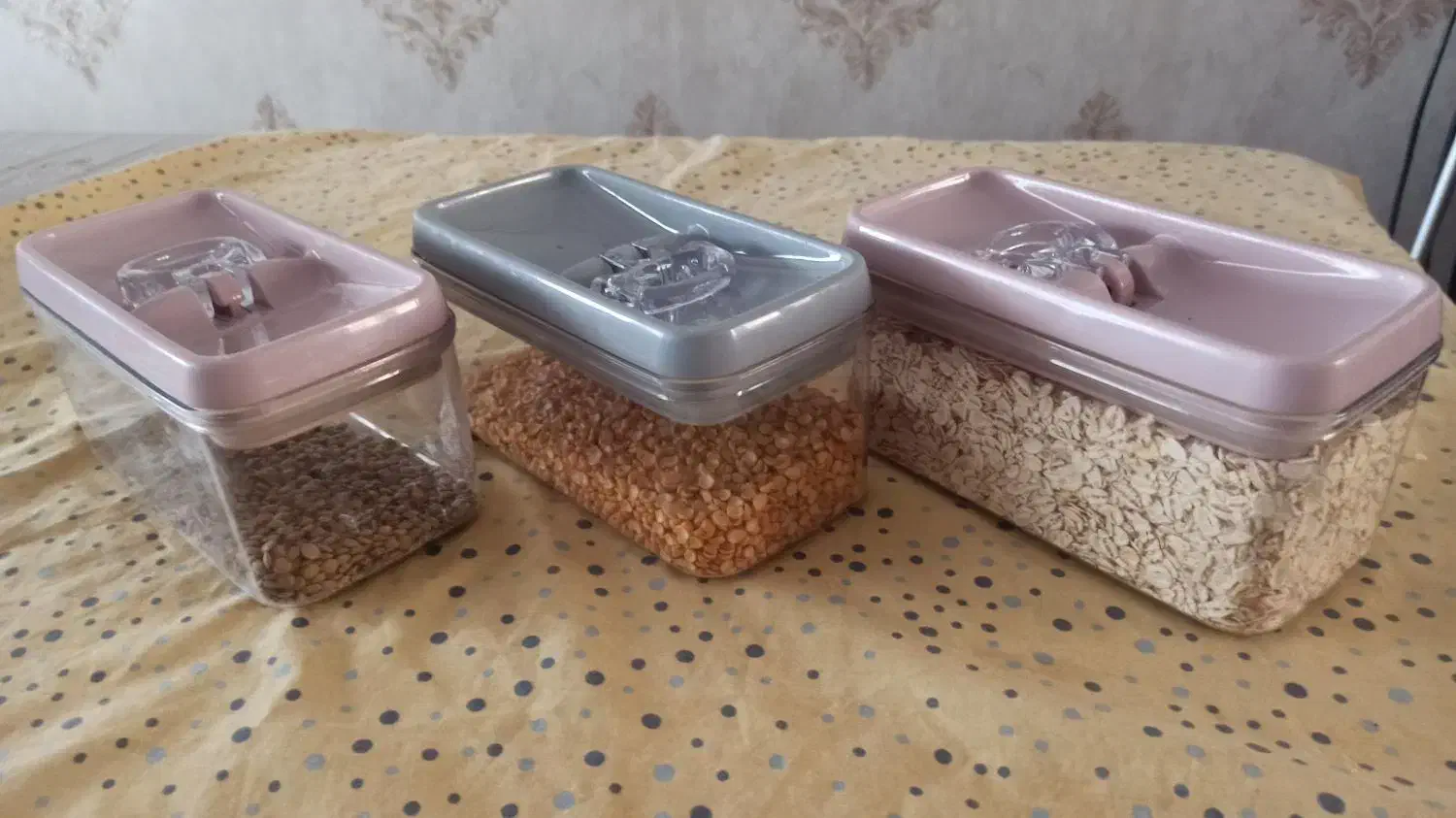 بانکه های نگهداری حبوبات و تنقلات|ظروف نگهدارنده، پلاستیکی، یکبارمصرف|همدان, |دیوار