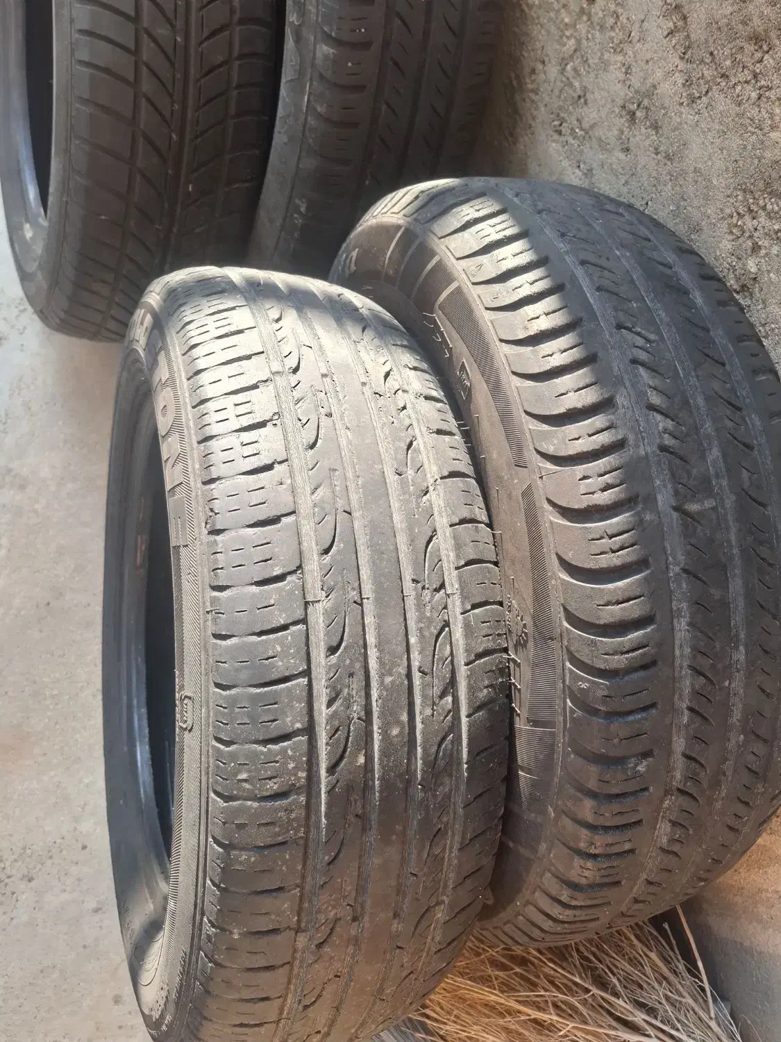 لاستیک 185.65.15|قطعات یدکی و لوازم جانبی|نقده, |دیوار