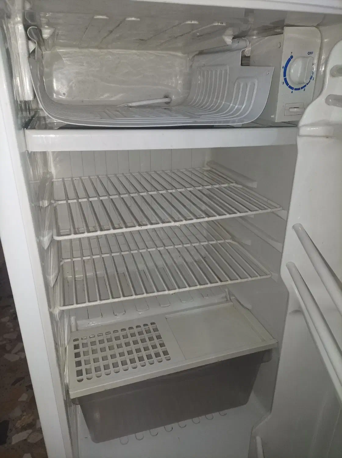 یخچال مینی|یخچال و فریزر|رشت, منظریه|دیوار