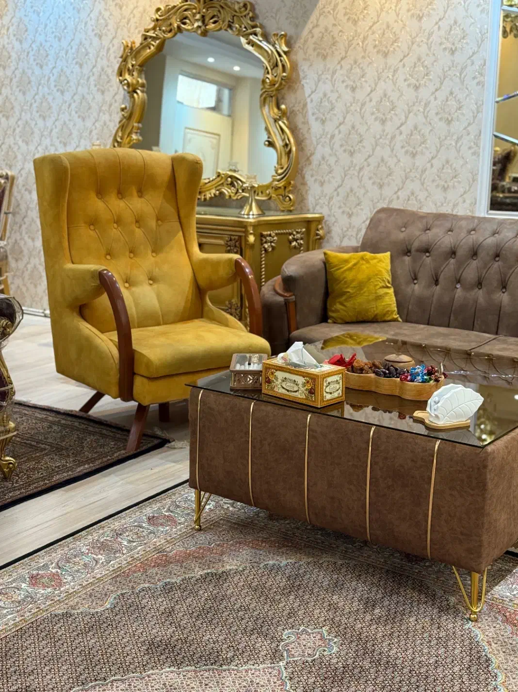 نیم ست مبل راحتی|مبلمان خانگی و میز عسلی|خوی, |دیوار