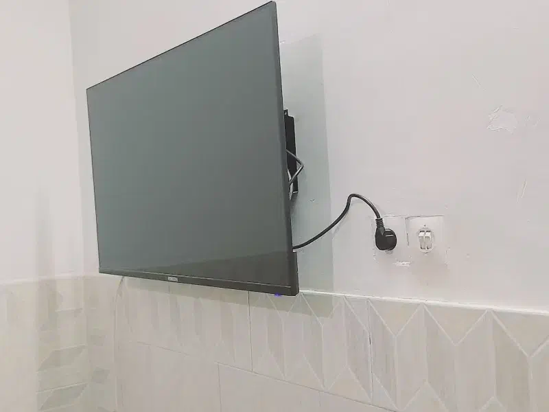 نصب انواع انتن ایرانی و ...|خدمات پیشه و مهارت|شیروان (خراسان), |دیوار