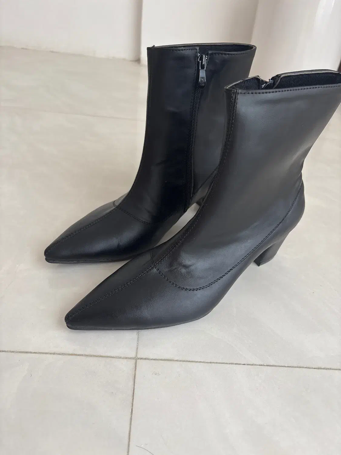 بوت دخترانه|کیف، کفش، کمربند|بروجرد, |دیوار