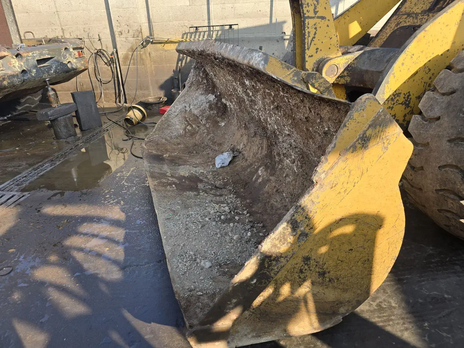 فروش لودر کوماتو ۳۰۰|خودرو سنگین|زنجان, |دیوار