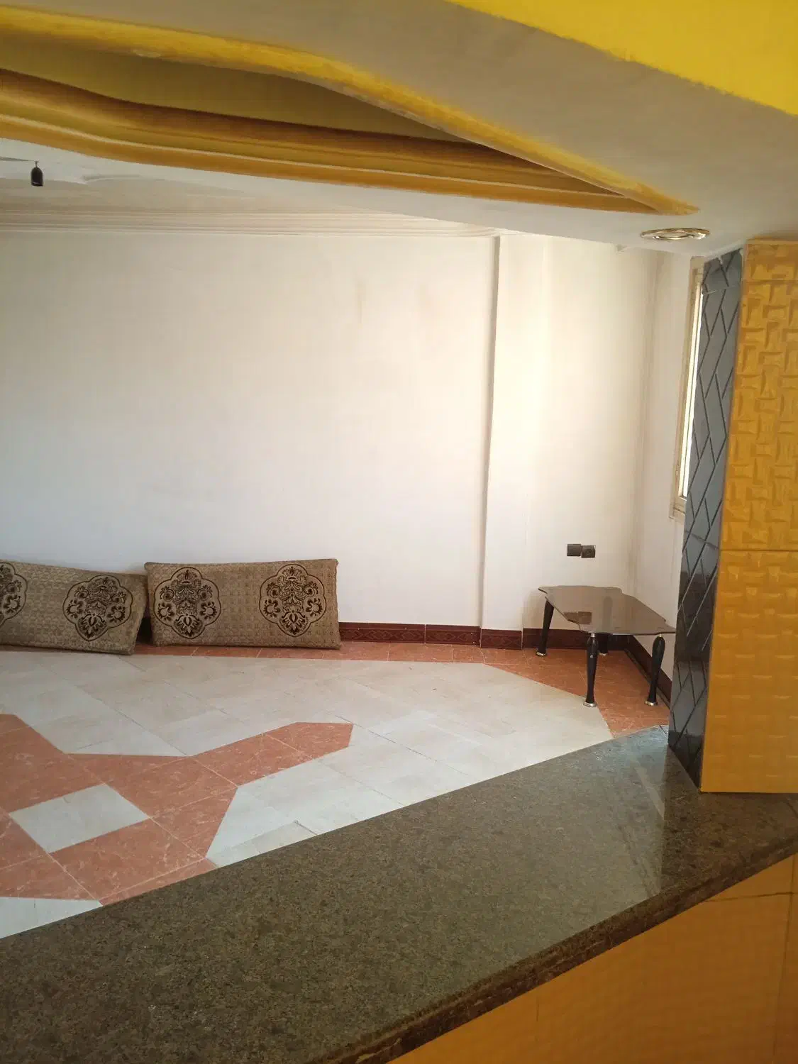 ۵۵ متر رهن ۵۰ میلیون و ۴میلیون کرایه|اجارهٔ آپارتمان|صباشهر, |دیوار