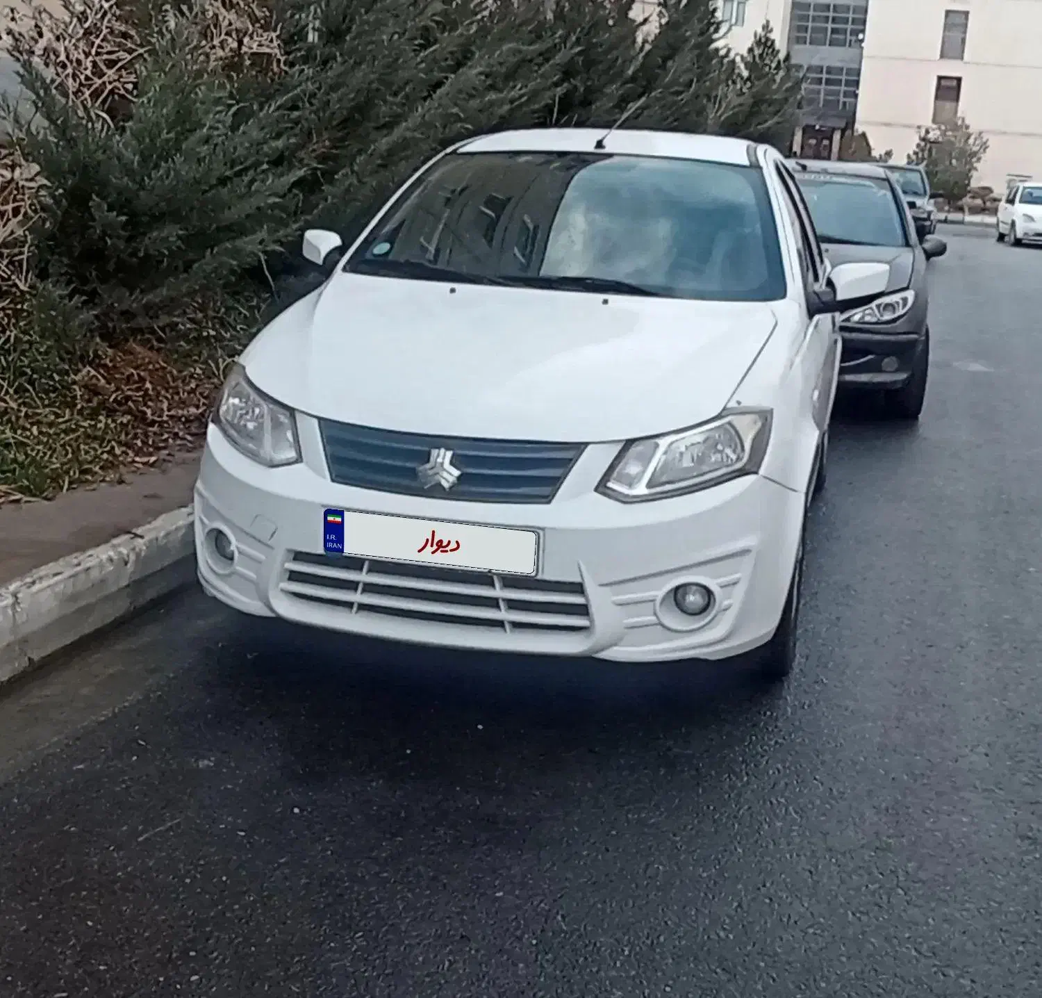 ساینا 401|خودرو سواری و وانت|زرندیه, |دیوار