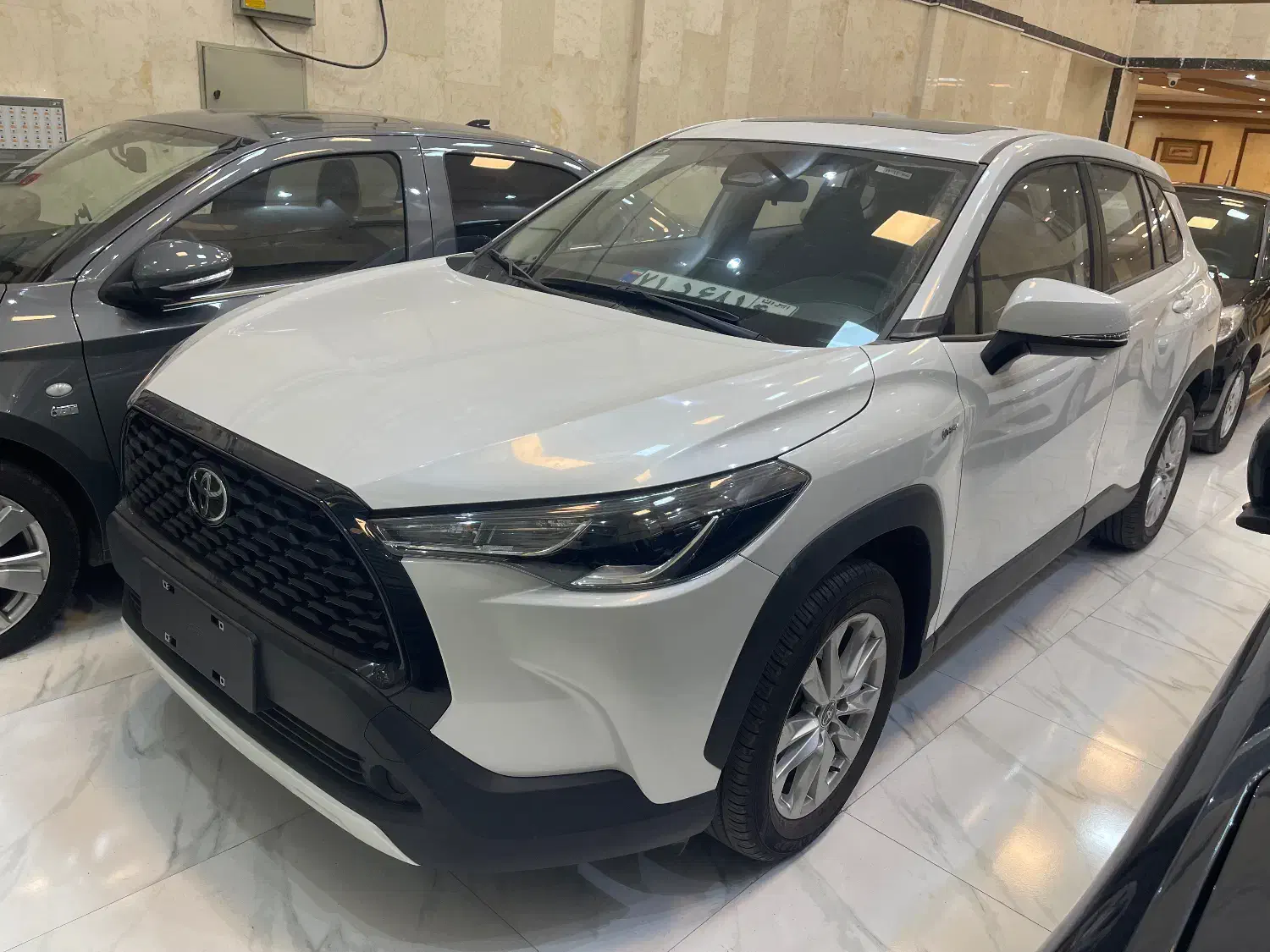 کرولا کراس 2025 هیبرید پلاک شده|خودرو سواری و وانت|اندیشه, شهرک صدف|دیوار