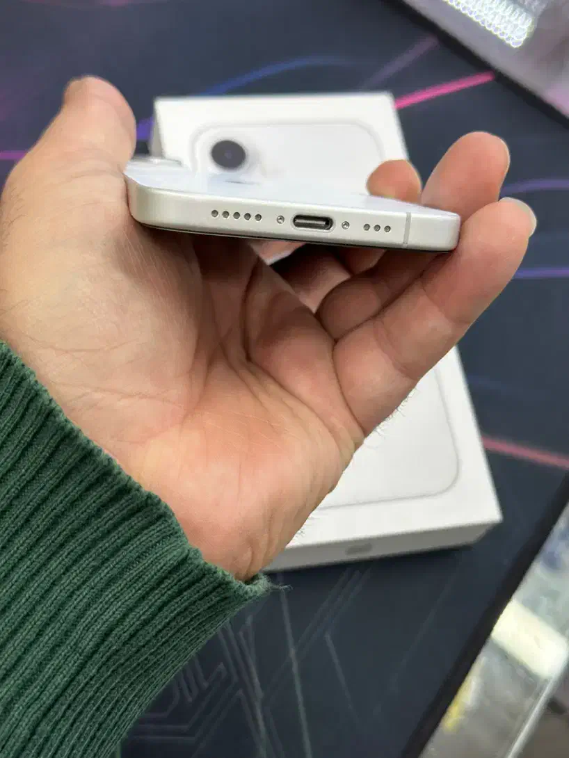 آیفون 16 نرمال|موبایل|همدان, |دیوار