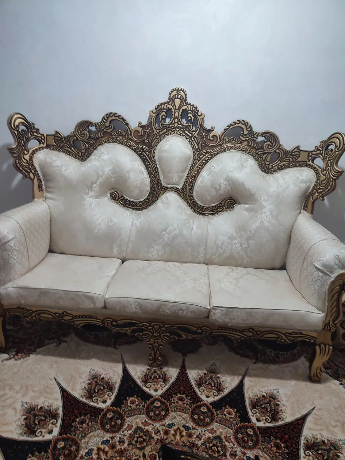 مبل|مبلمان خانگی و میز عسلی|فارسان, |دیوار