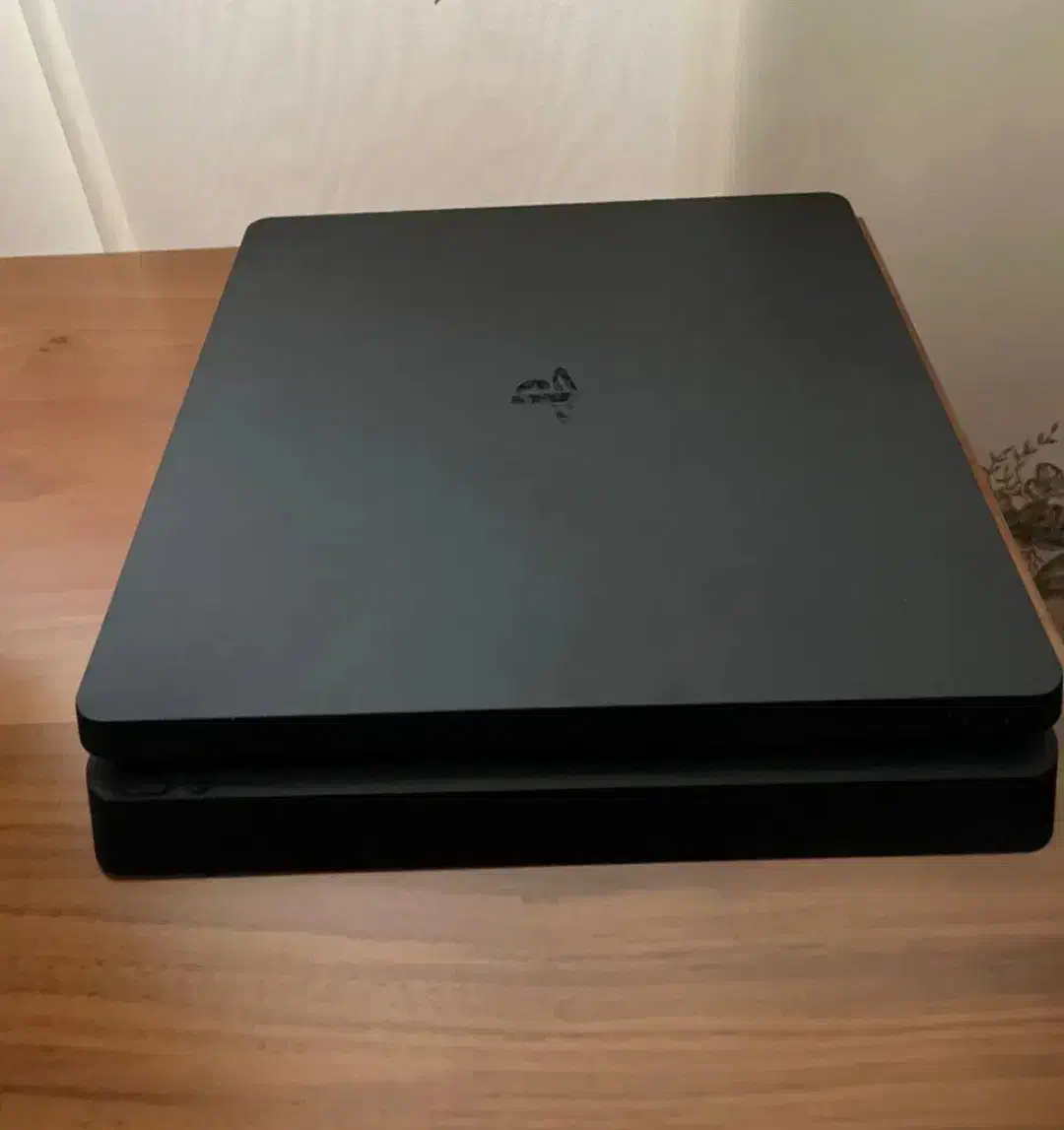 PS4|کنسول، بازی ویدئویی و آنلاین|شیراز, ستارخان|دیوار