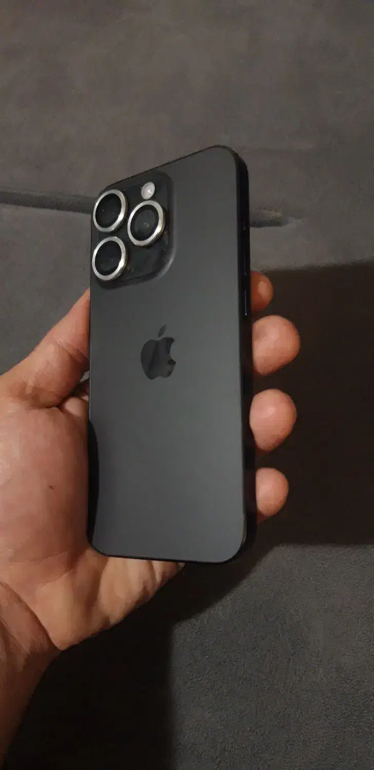 ایفون ۱۵ پرو ۲۵۶ گیگ مشکی ZAA|موبایل|تهران, شهرک چیتگر|دیوار