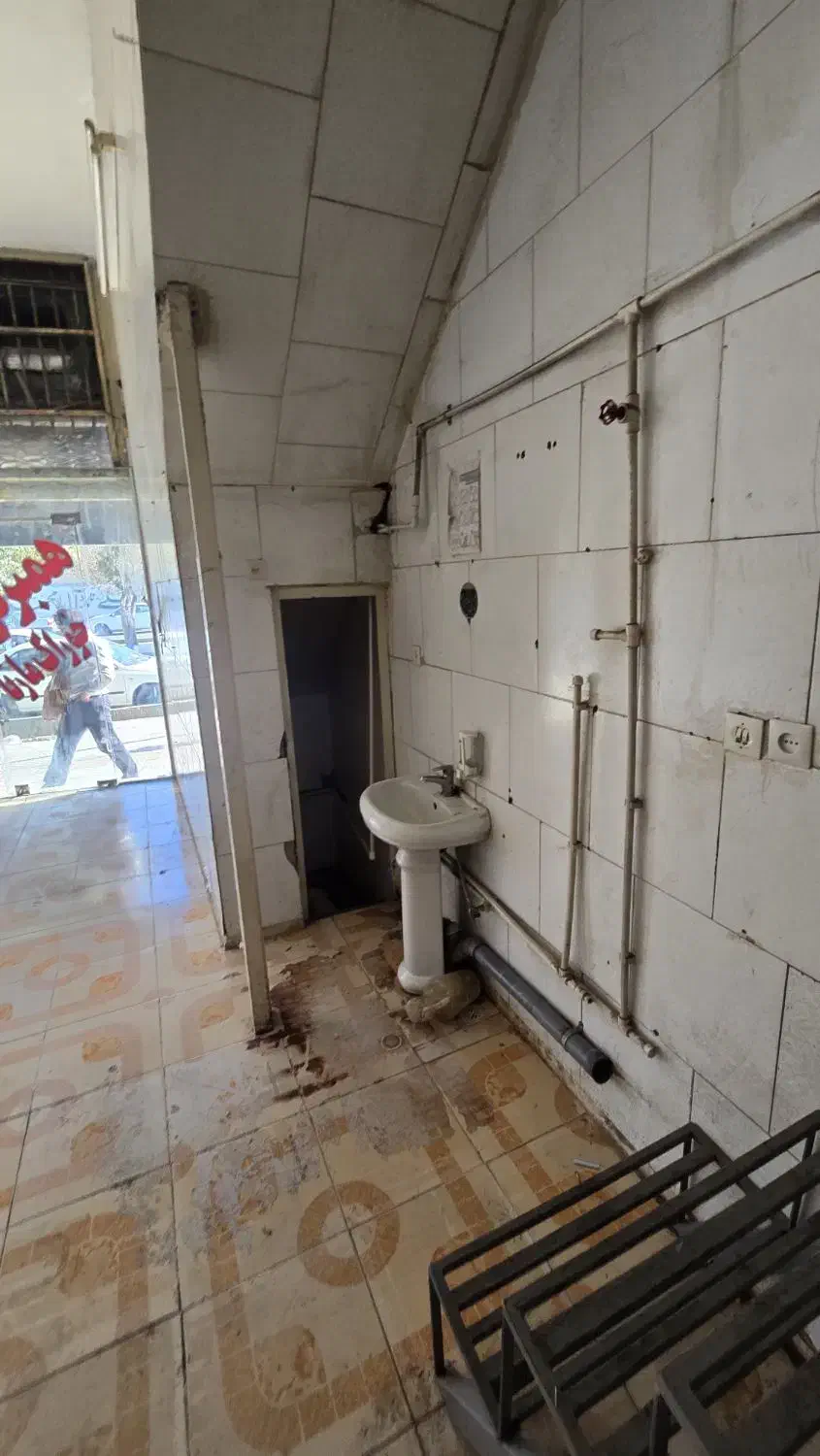 مغازه تجاری اجاره ای ۶۰ متری|اجارهٔ مغازه و غرفه|یزد, |دیوار