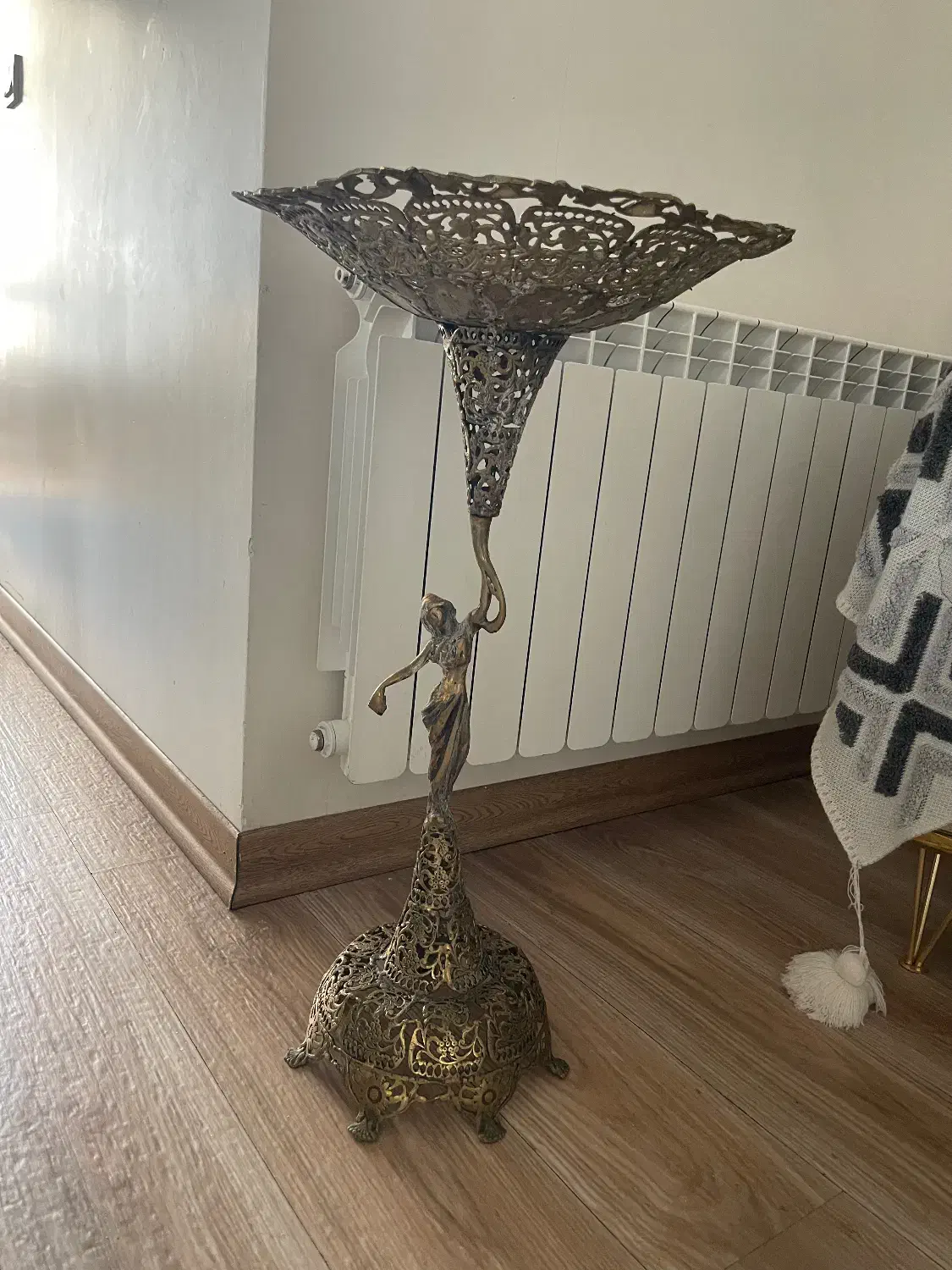 میوهخوری برنزی آنتیک|ظروف سرو و پذیرایی|تهران, چیتگر جنوبی|دیوار