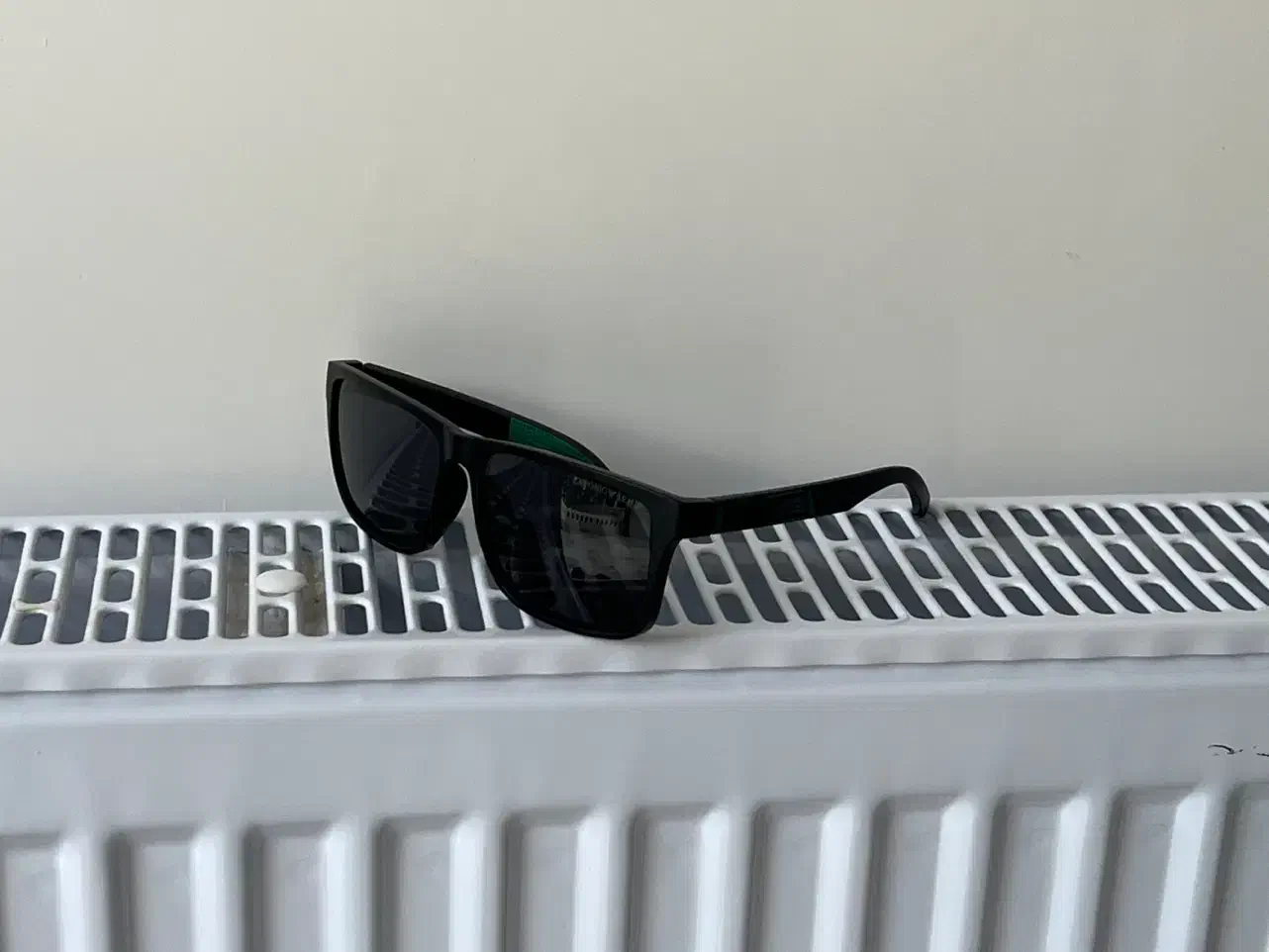 عینک دودی پلاریزه طرح آرمانی|زیورآلات و اکسسوری|مبارکه, |دیوار