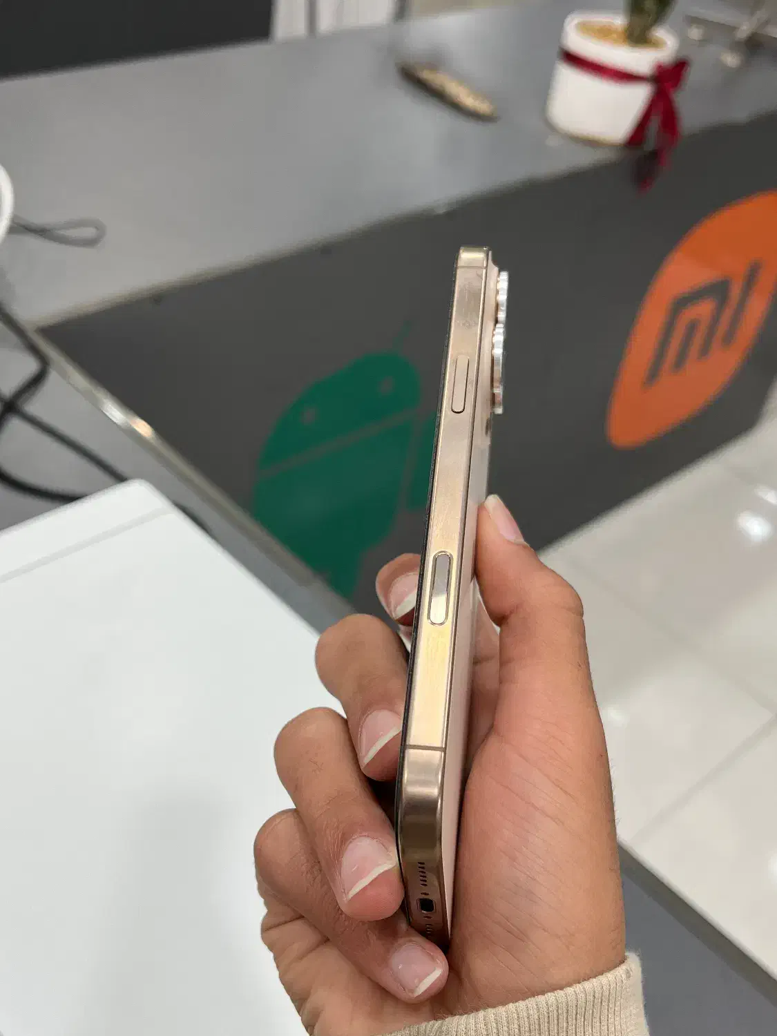 16promax|موبایل|صدرا-فارس, فاز ۱|دیوار