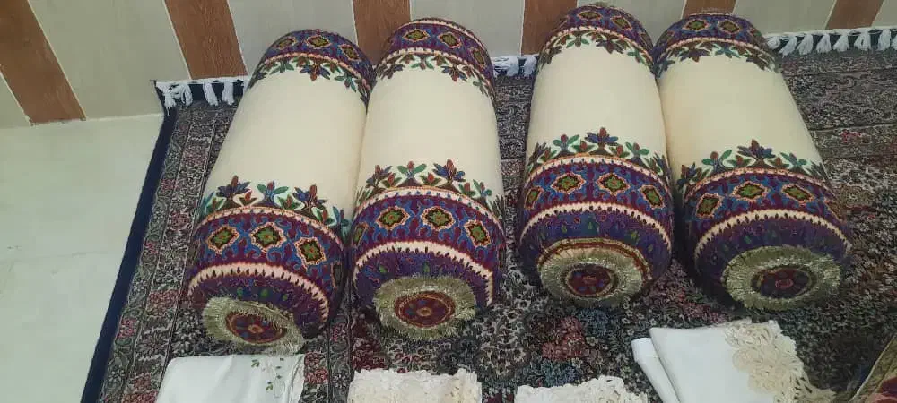 ۴عدد کناره پته و ۴ عدد متکا پته|پشتی|رفسنجان, |دیوار