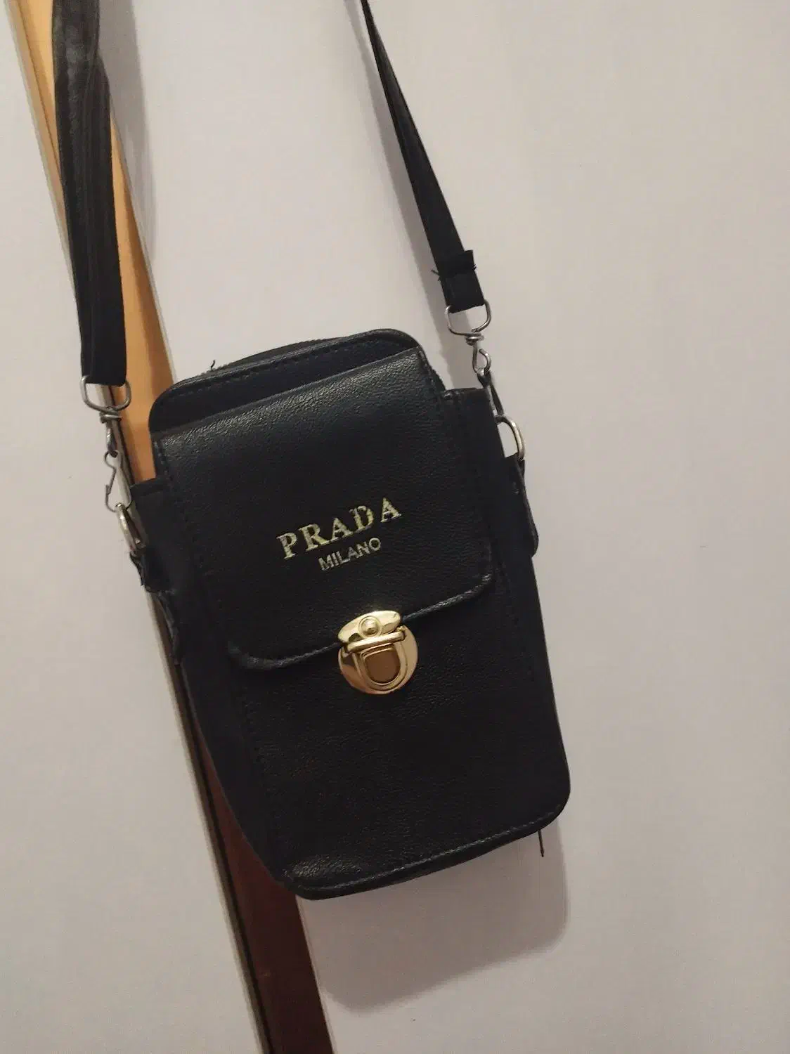 کیف|کیف، کفش، کمربند|اهواز, کوی علوی|دیوار