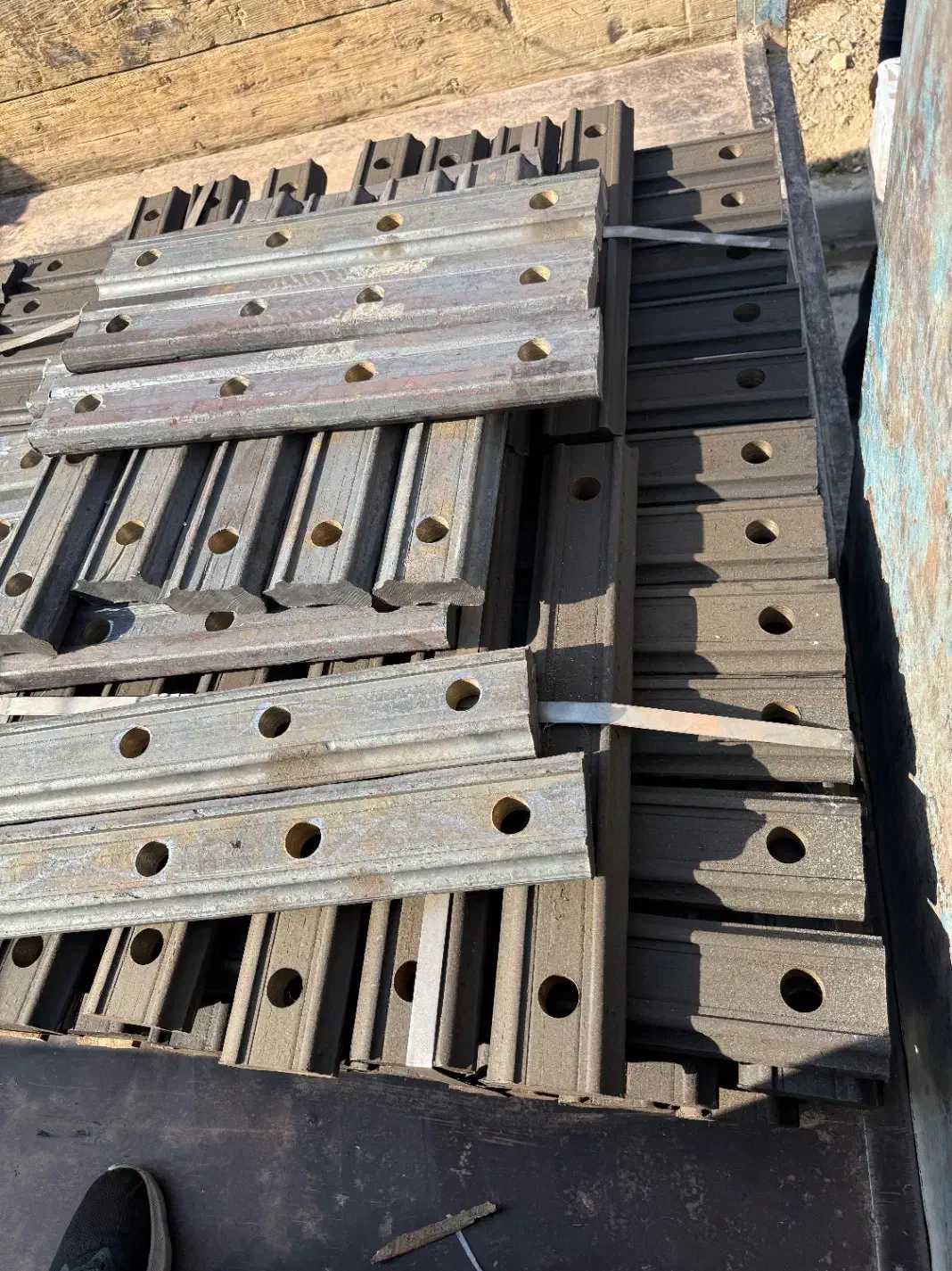 اتصالات راه آهن اجزای قطار مترو ادوات کوپلاژ خطی|خدمات پیشه و مهارت|آفتاب, |دیوار