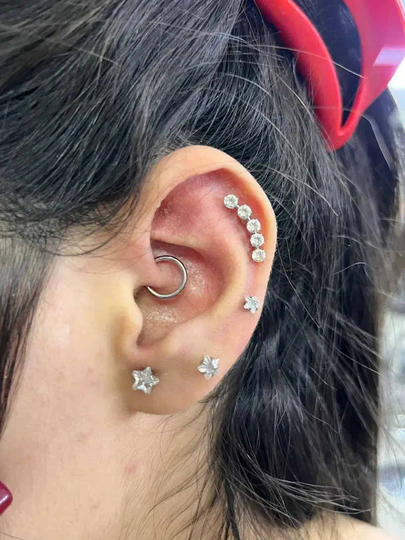 پیرسینگ|خدمات آرایشگری و زیبایی|پرند, فاز ۲|دیوار