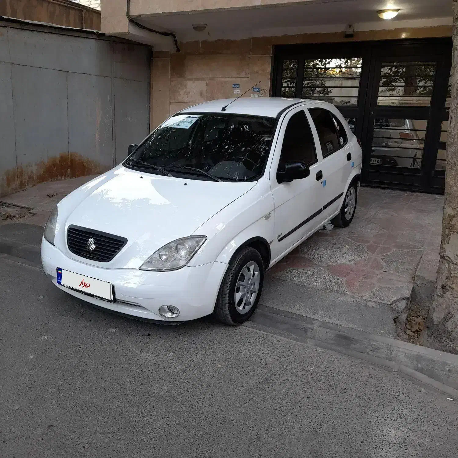 تیبا۲ مدل ۹۵|خودرو سواری و وانت|کرج, اخگرآباد|دیوار