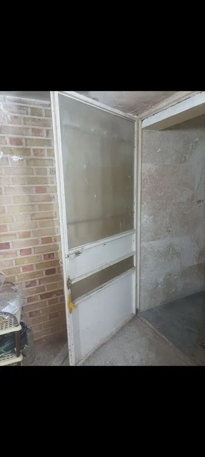 در آهنی مناسب انباری|مصالح و تجهیزات ساختمان|بجنورد, |دیوار