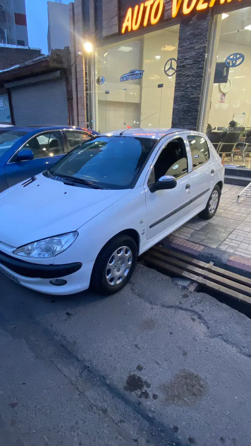 ۲۰۶|خودرو سواری و وانت|میانه, |دیوار