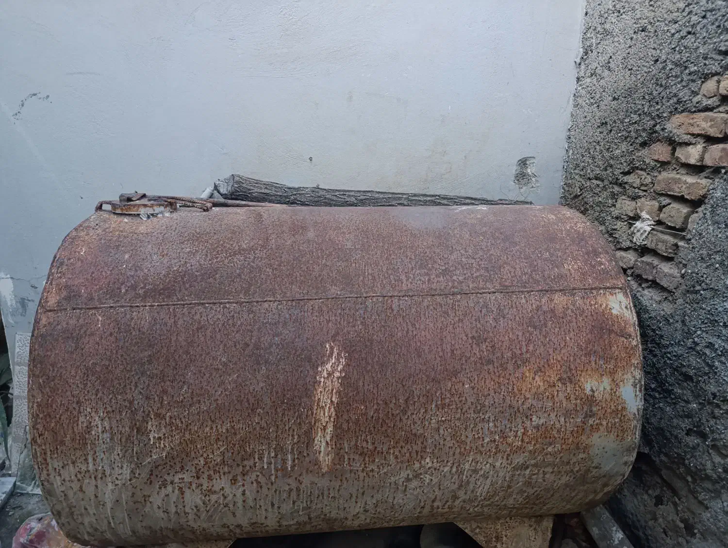 تانکر نفت|ابزارآلات|گرگان, |دیوار